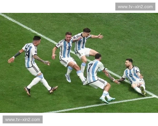 瓦杜兹vs巴拉镇：阿尔卑斯山下的两国情仇，足球之外的奇妙对决